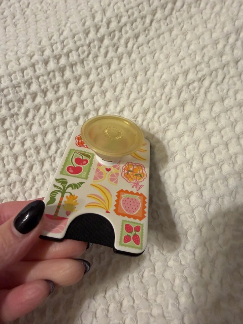 PopSocket phone grip